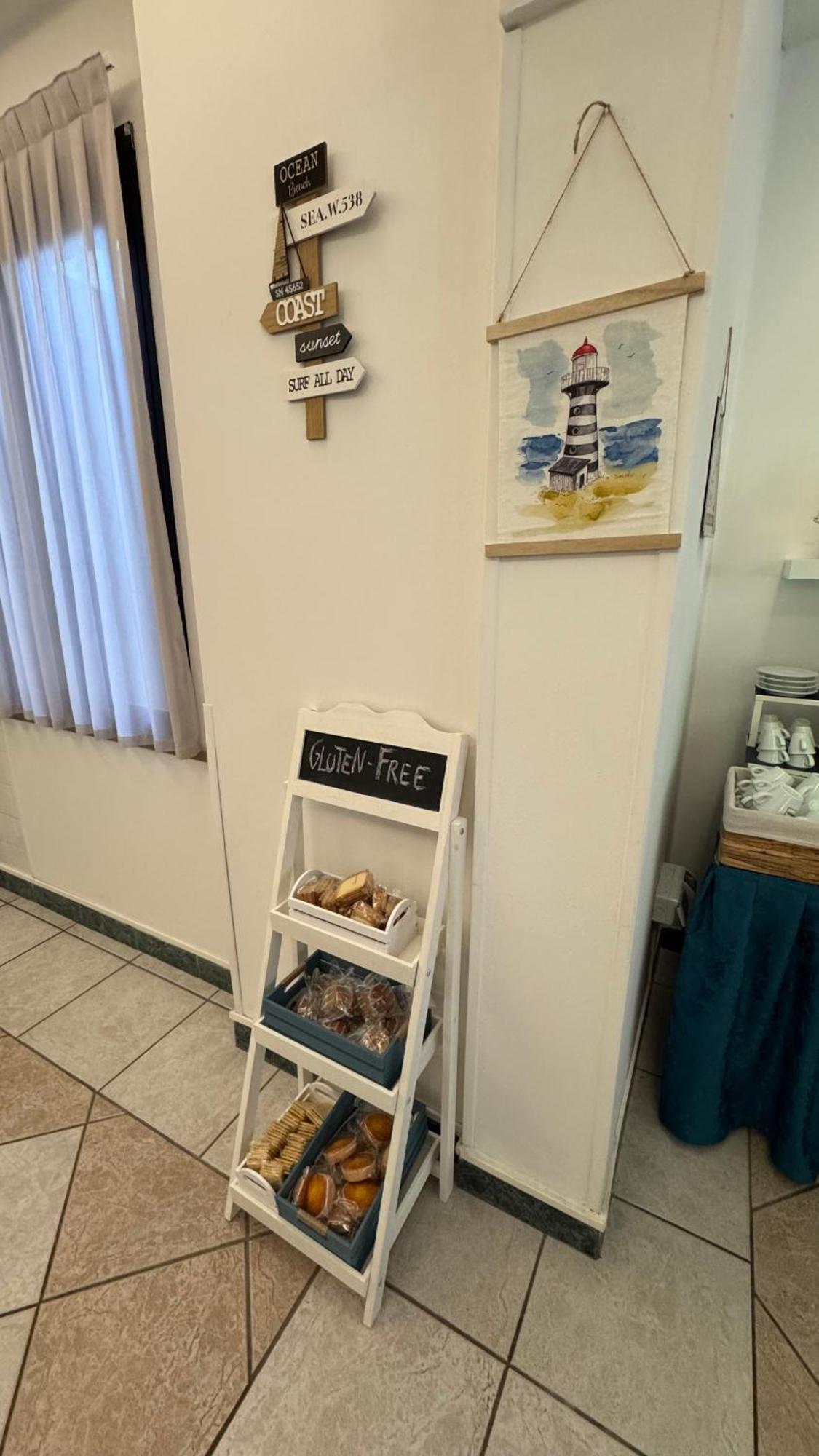 Hotel Oltremar B&B Cattolica Buitenkant foto